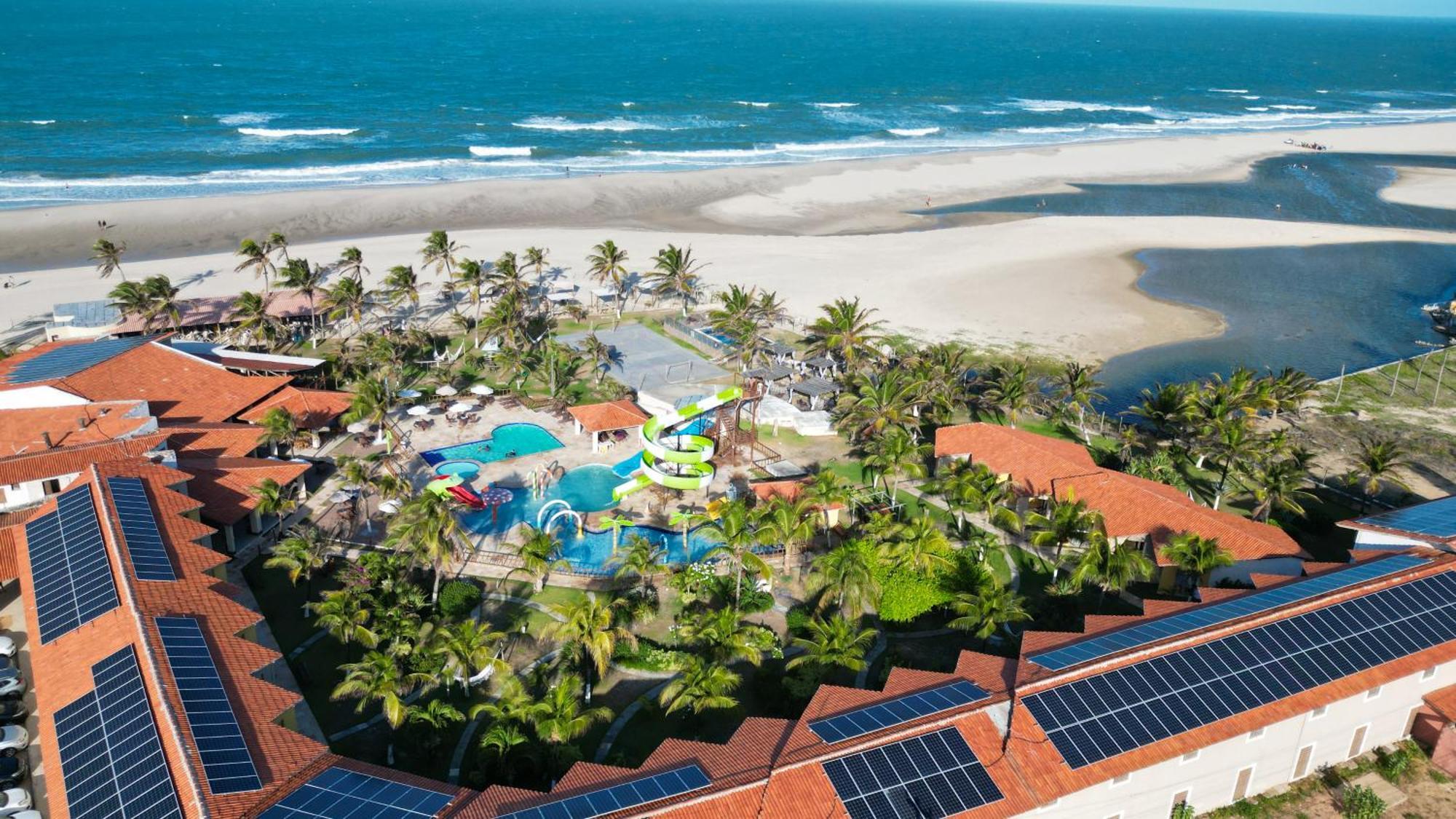 Jangadeiro Praia Hotel Resort - Parque Aquatico E Pe Na Areia Акирас Экстерьер фото