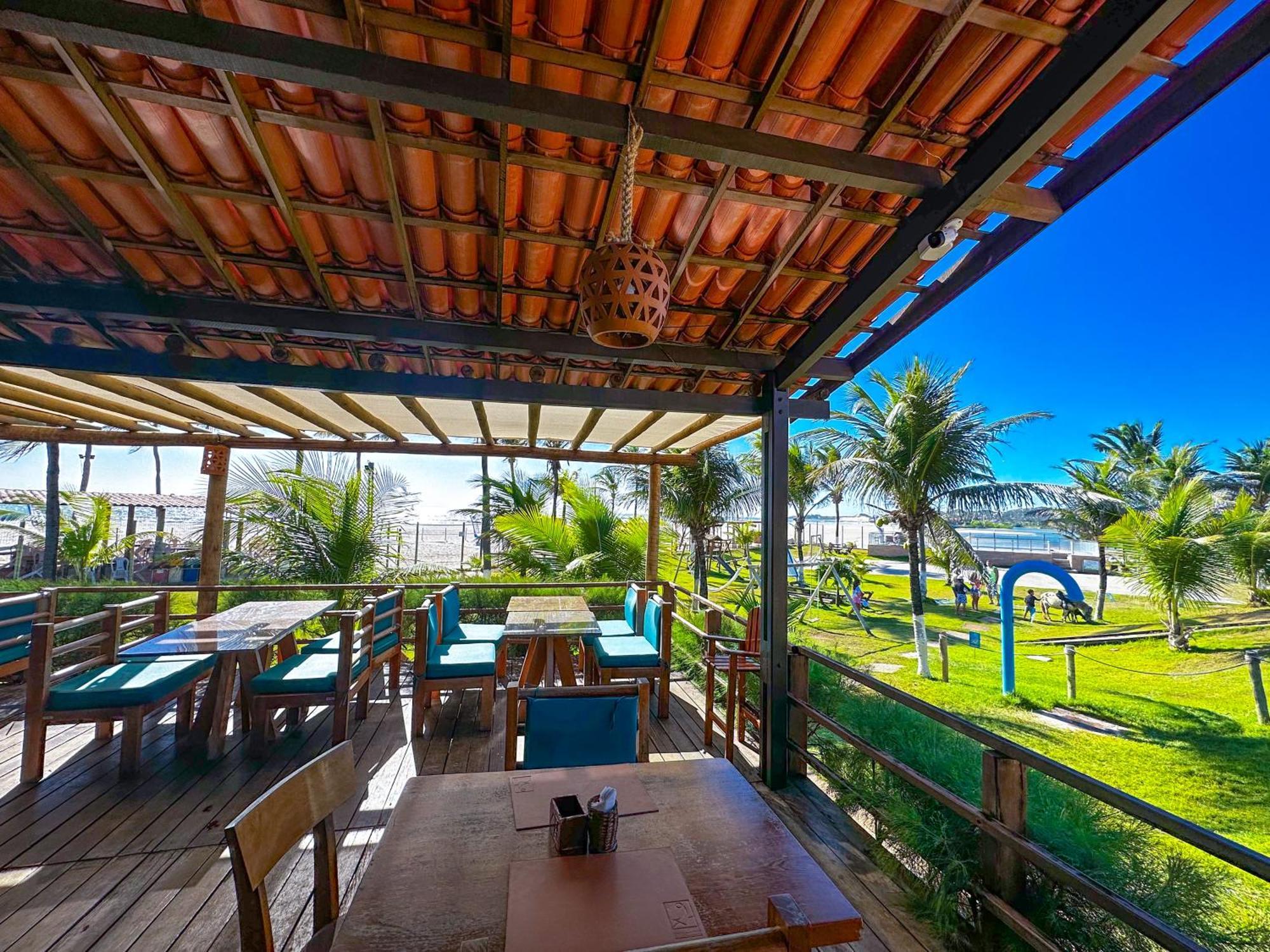 Jangadeiro Praia Hotel Resort - Parque Aquatico E Pe Na Areia Акирас Экстерьер фото
